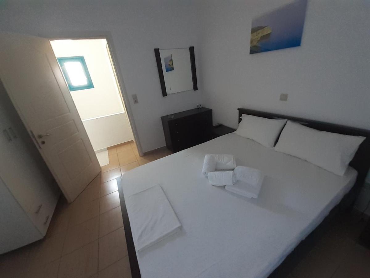 Taxiarchis Studios Agios Georgios  Екстер'єр фото