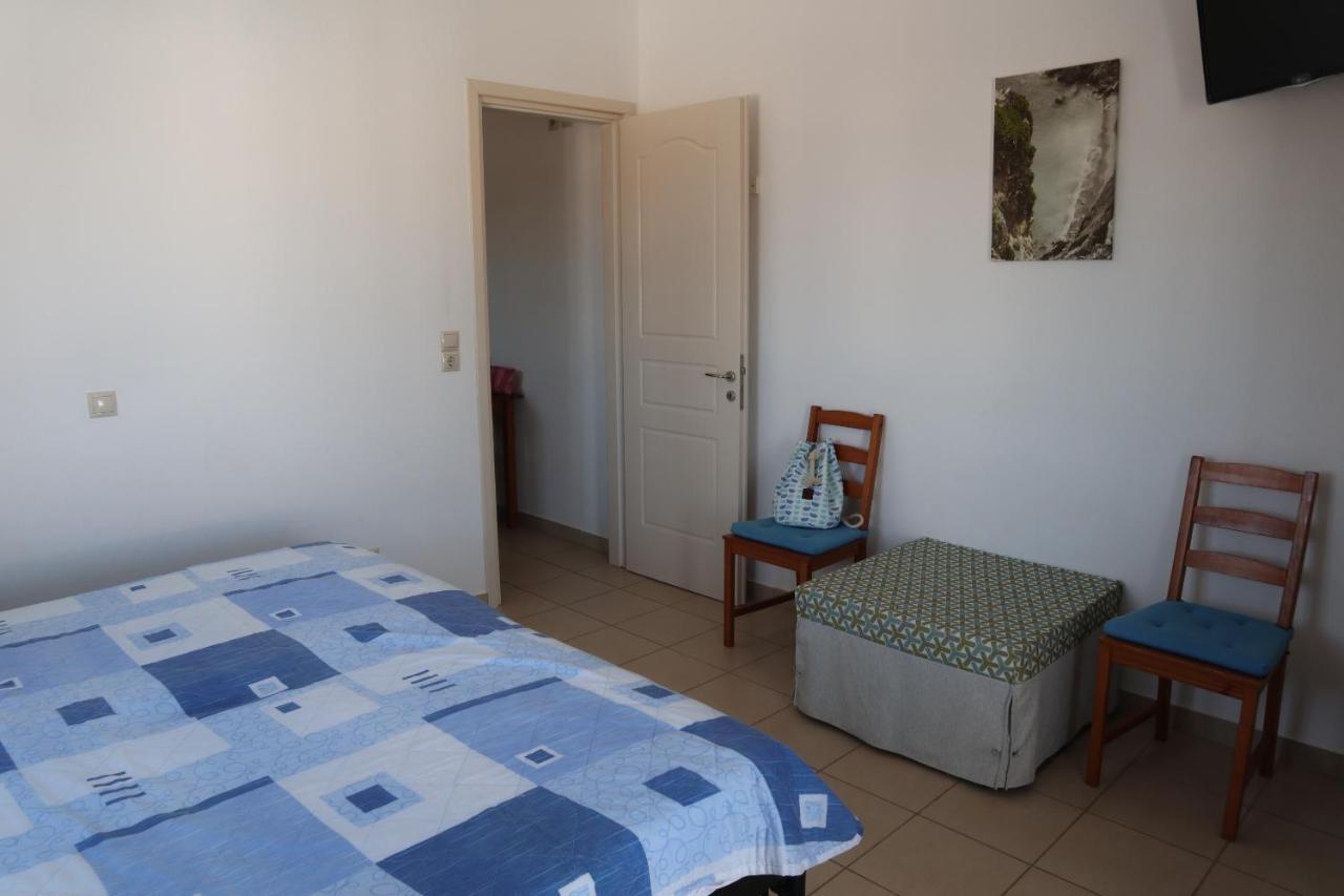 Taxiarchis Studios Agios Georgios  Екстер'єр фото