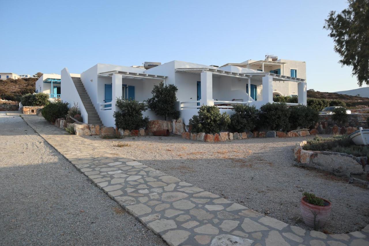 Taxiarchis Studios Agios Georgios  Екстер'єр фото