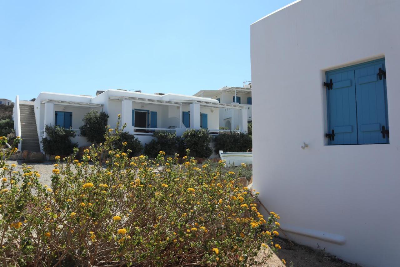 Taxiarchis Studios Agios Georgios  Екстер'єр фото