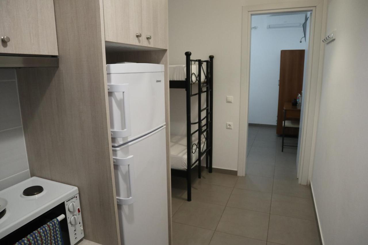 Taxiarchis Studios Agios Georgios  Екстер'єр фото