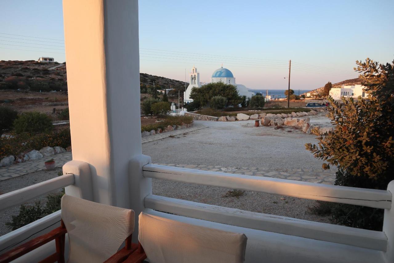 Taxiarchis Studios Agios Georgios  Екстер'єр фото