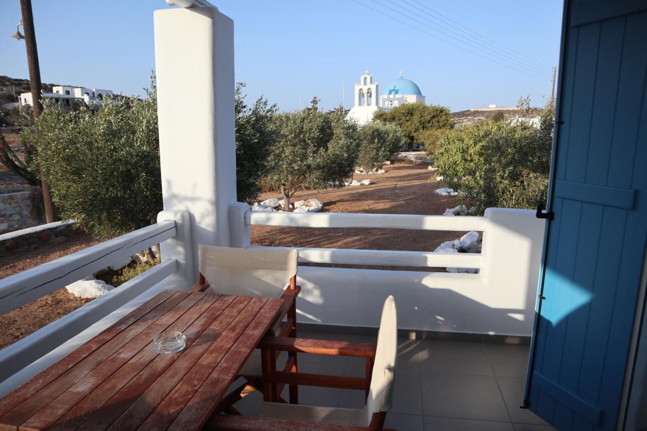 Taxiarchis Studios Agios Georgios  Екстер'єр фото