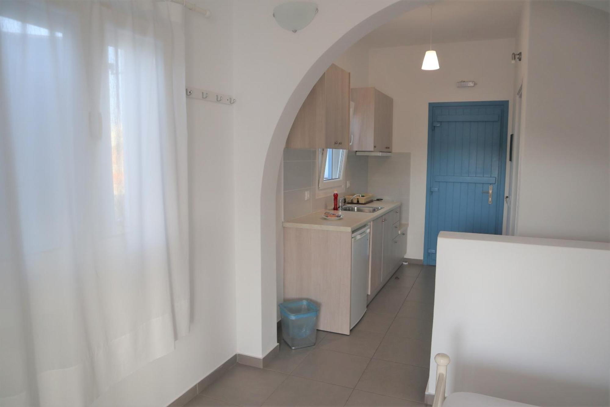 Taxiarchis Studios Agios Georgios  Екстер'єр фото