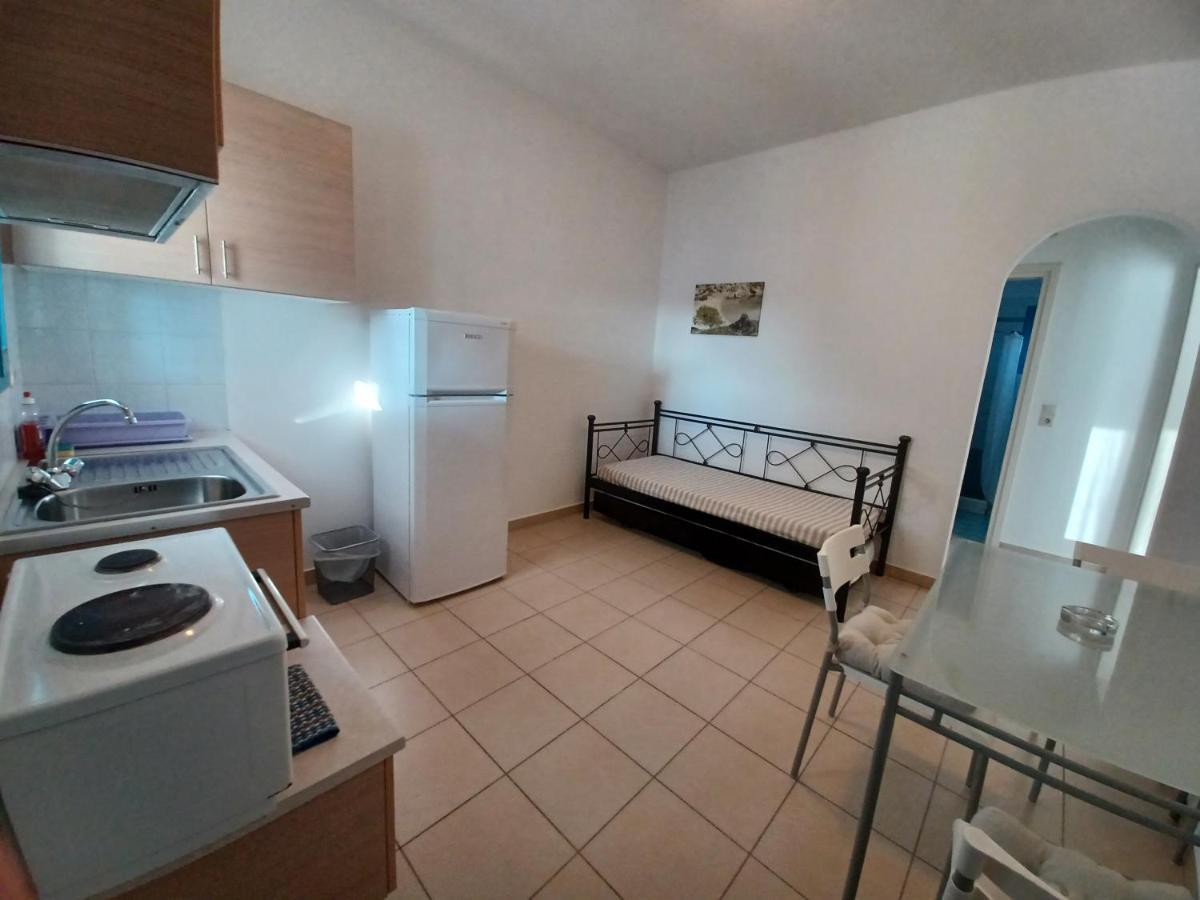 Taxiarchis Studios Agios Georgios  Екстер'єр фото