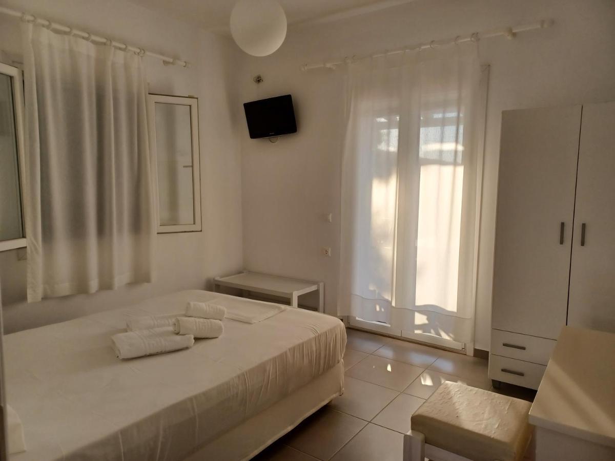 Taxiarchis Studios Agios Georgios  Екстер'єр фото