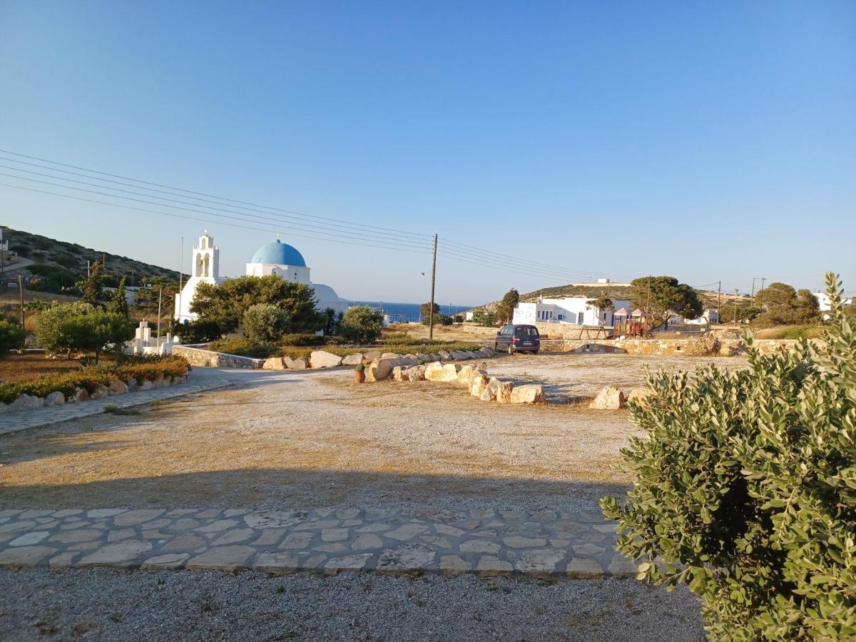 Taxiarchis Studios Agios Georgios  Екстер'єр фото
