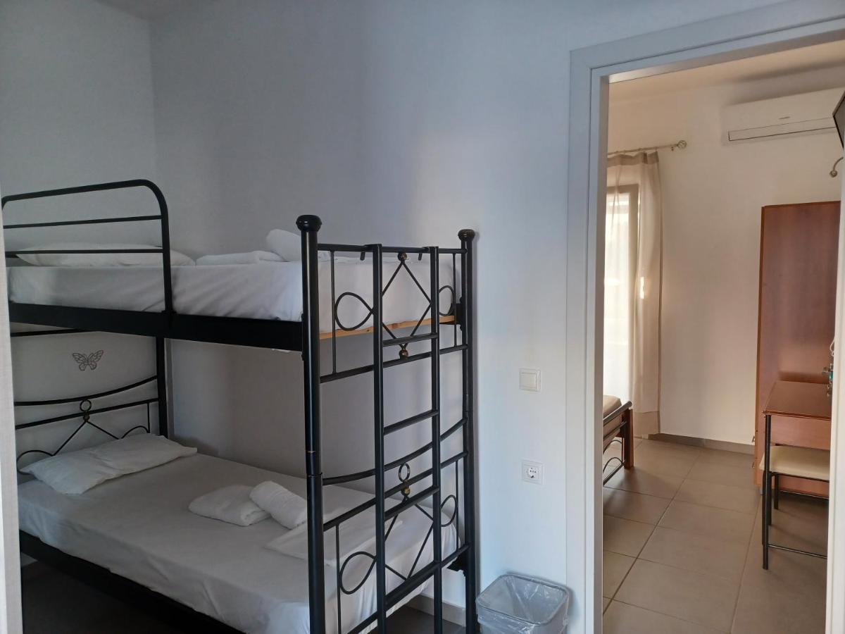 Taxiarchis Studios Agios Georgios  Екстер'єр фото