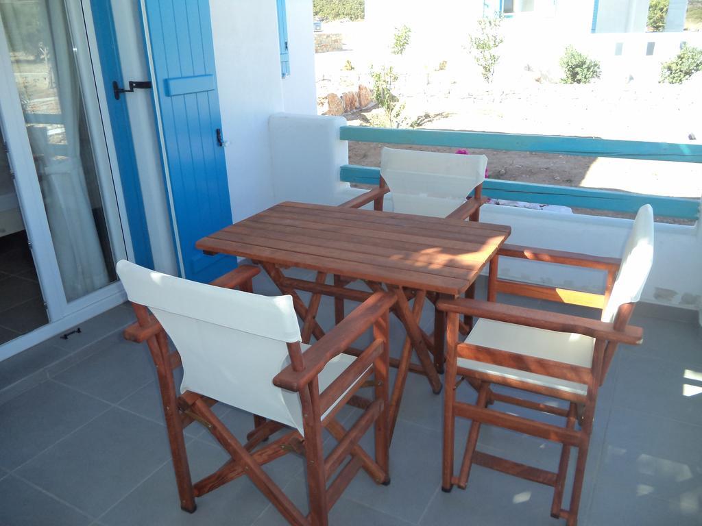 Taxiarchis Studios Agios Georgios  Екстер'єр фото